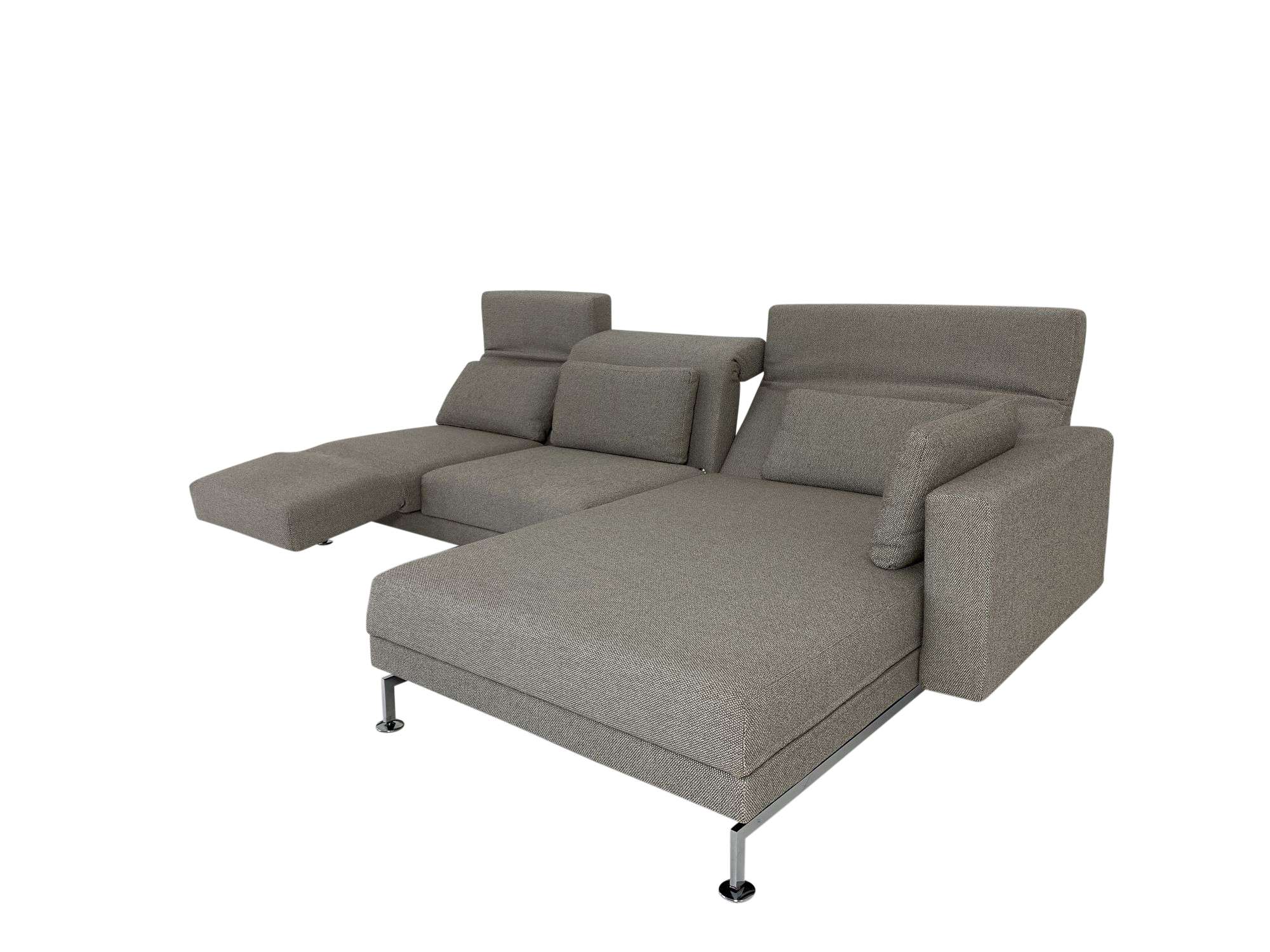 Brühl MOULE MEDIUM Sofa mit XL Recamiere rechts im Stoff beige braun